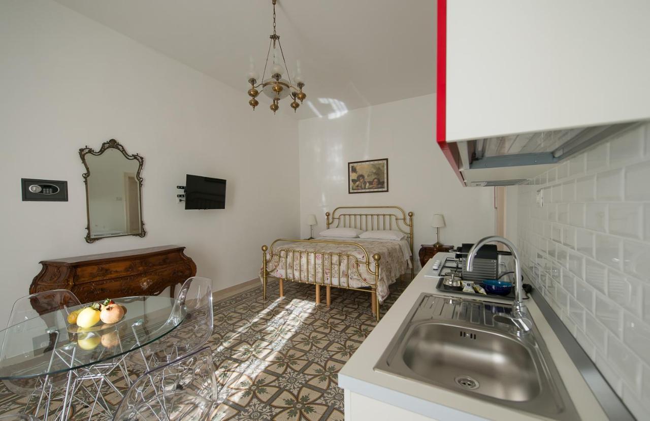 Ai Cappuccini Guest House Noicattaro Exterior foto